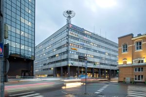 PharmaCity Turun Tiedepuistossa Itäisen Pitkäkadun puolelta.