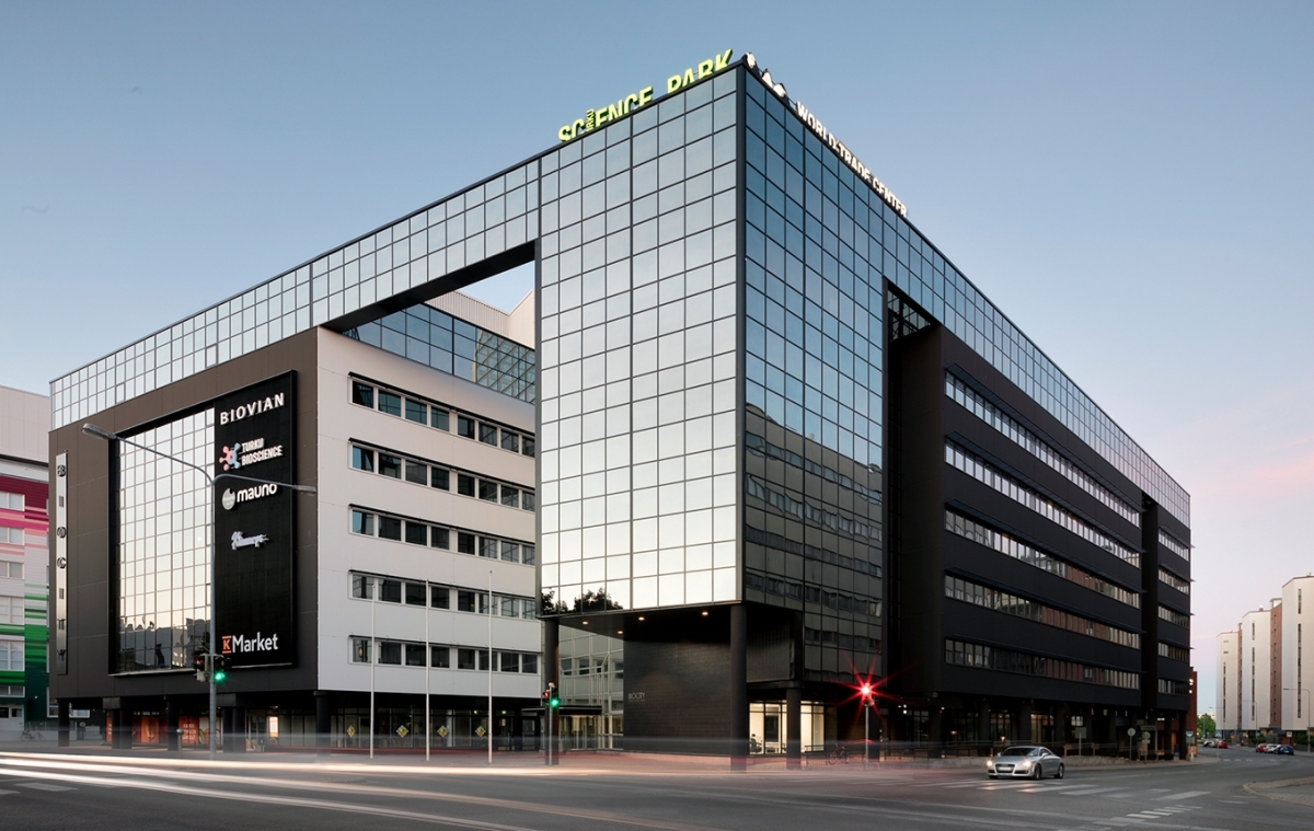 BioCity Turun Tiedepuistossa Tykistökadun puolelta.
